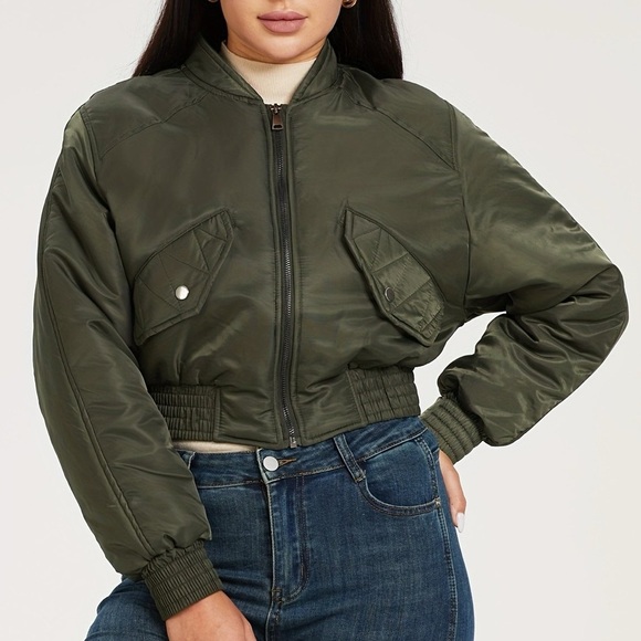Zara Women's Dark Green Bomber Jacket - Picture 9 of 10